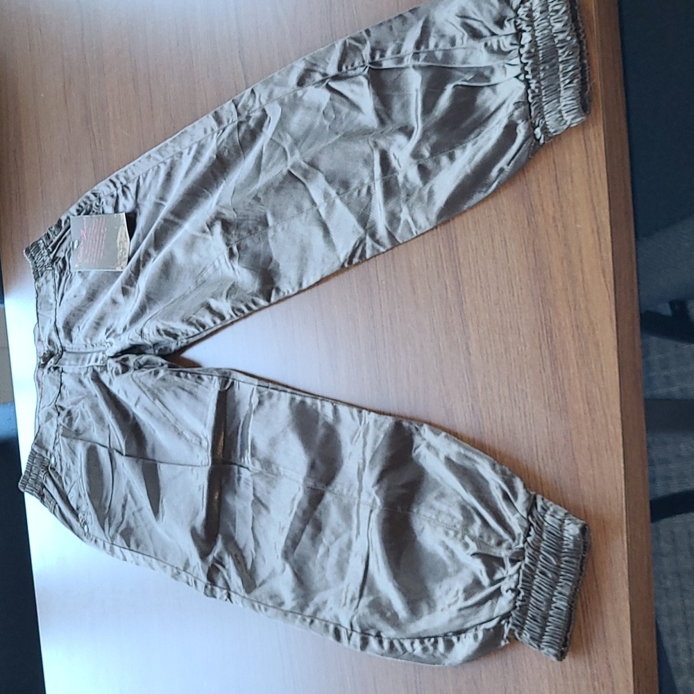 Elite Jeans Olive Green, size 5/6.